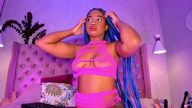 Snapshot of johannaMiller1 chatting on 02.01.25 johannaMiller1 online show from 02.01.25