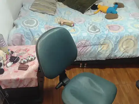 Snapshot of carolina_linarez69 chatting on 11.06.25 carolina linarez69 online show from 11.06.25