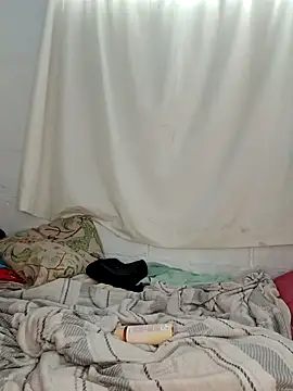 contagiousqueen online show from 04.10.26