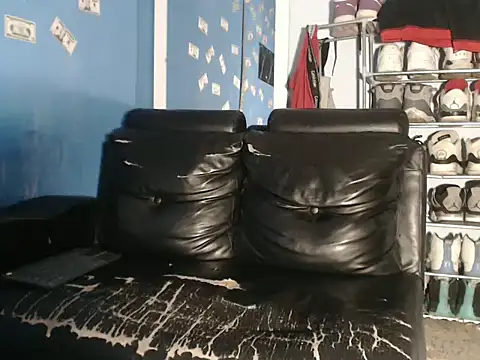 Alid 17 online show from 11.08.25