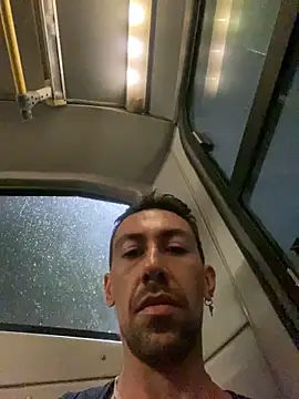 Snapshot of dantedesirexx chatting on 12.15.24 dantedesirexx online show from 12.15.24