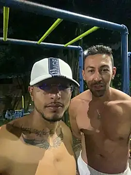 Snapshot of dantedesirexx chatting on 02.23.25 dantedesirexx online show from 02.23.25