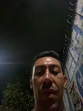 Snapshot of dantedesirexx chatting on 03.11.25 dantedesirexx online show from 03.11.25