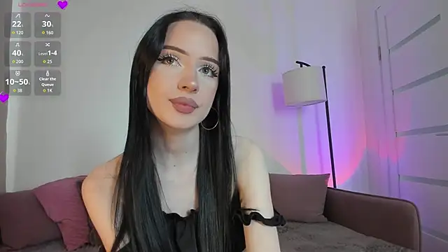 Snapshot of flora_off chatting on 06.16.26 flora off online show from 06.16.26