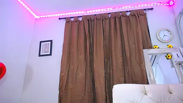 alaia 03 online show from 03.09.25