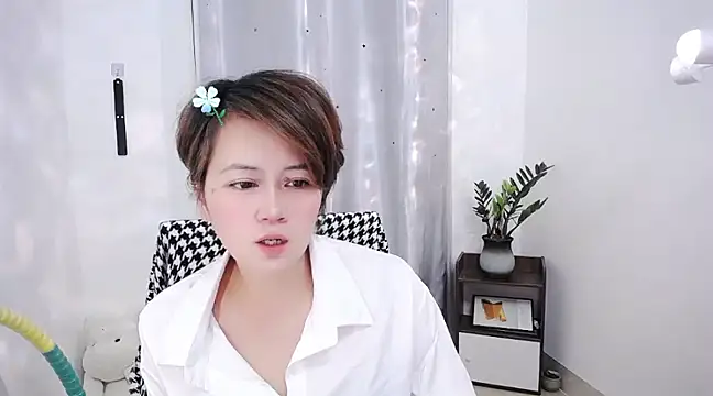 Fan ting online show from 02.25.25