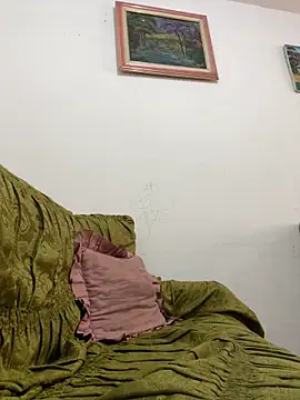 Evabigass online show from 05.04.26