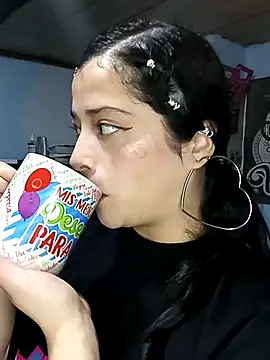 Elvishcassie  online show from 03.05.25