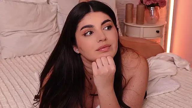 Snapshot of RachelSwaan chatting on 12.03.24 RachelSwaan online show from 12.03.24