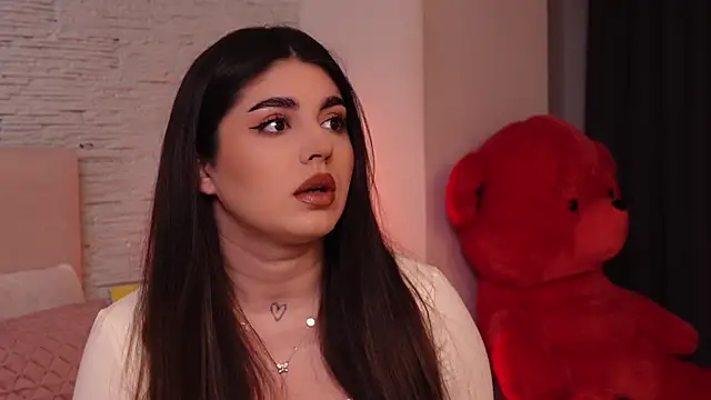 Snapshot of RachelSwaan chatting on 01.23.25 RachelSwaan online show from 01.23.25