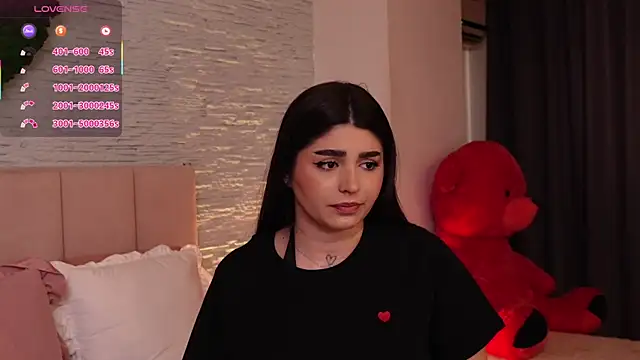 Snapshot of RachelSwaan chatting on 03.16.25 RachelSwaan online show from 03.16.25