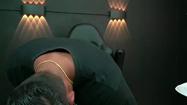 CallumMuscle online show from 12.30.24