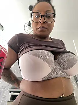 BabyFannyxx online show from 04.09.26