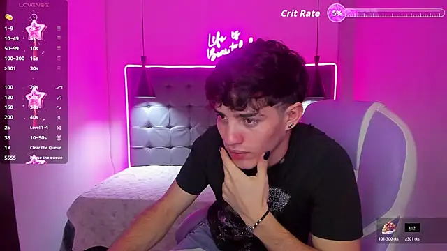 AlejooTwink online show from 12.23.25