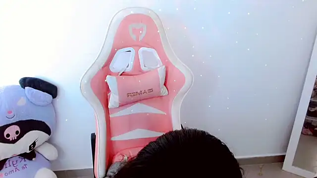 Kylie martinez online show from 02.17.26