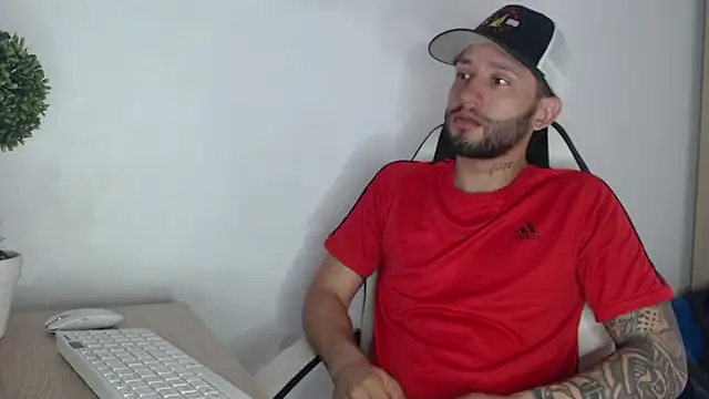 maxXximo777 online show from 02.13.25