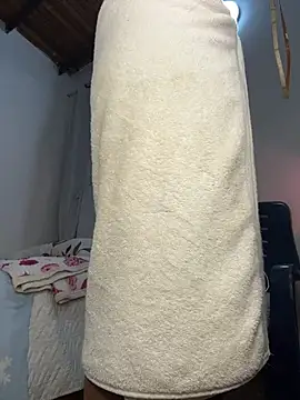 Leo bunny hot online show from 08.02.26