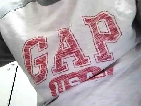 Snapshot of kopgelhadi chatting on 12.31.24 kopgelhadi online show from 12.31.24