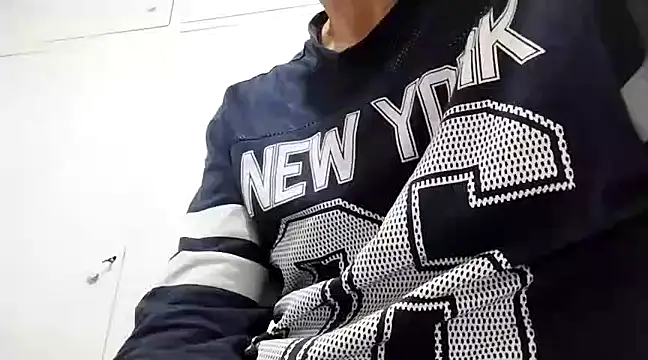 Snapshot of kopgelhadi chatting on 01.05.25 kopgelhadi online show from 01.05.25