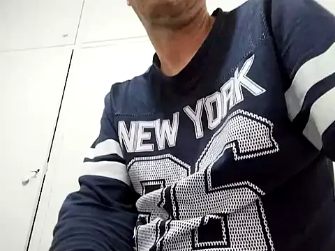 Snapshot of kopgelhadi chatting on 01.16.25 kopgelhadi online show from 01.16.25