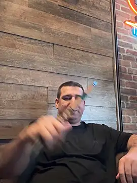 kickmrdrivcho1990 online show from 12.30.24