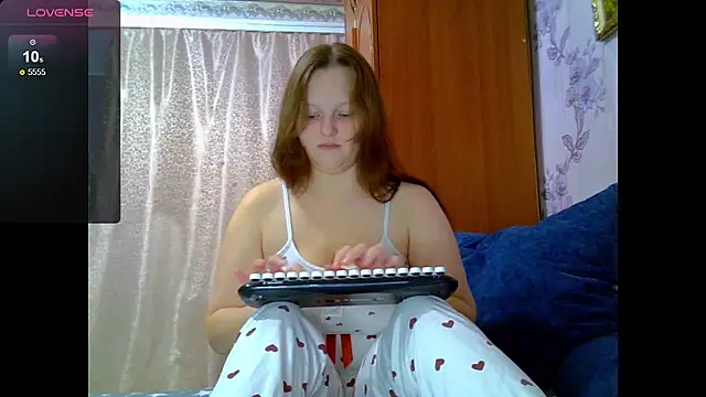 Aria  Dark online show from 09.12.25