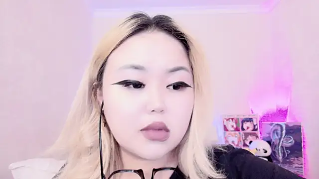 Snapshot of amelia_sunlight chatting on 02.12.25 amelia sunlight online show from 02.12.25