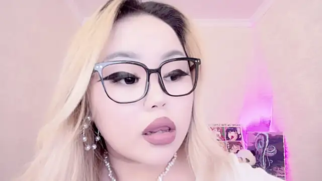 Snapshot of amelia_sunlight chatting on 02.19.25 amelia sunlight online show from 02.19.25