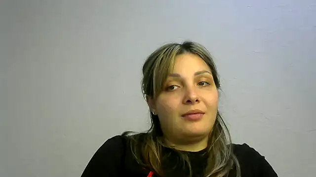 Snapshot of Iskor_ka chatting on 12.18.24 Iskor ka online show from 12.18.24