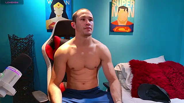 Snapshot of AxelFairchaild chatting on 02.04.25 AxelFairchaild online show from 02.04.25