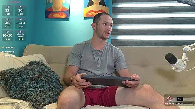 Snapshot of AxelFairchaild chatting on 10.07.25 AxelFairchaild online show from 10.07.25