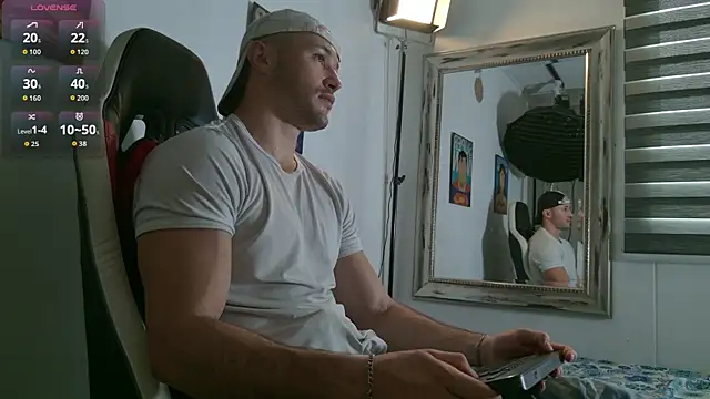 Snapshot of AxelFairchaild chatting on 07.19.26 AxelFairchaild online show from 07.19.26