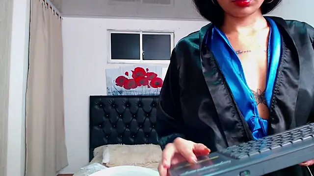 conni f00x online show from 04.28.26