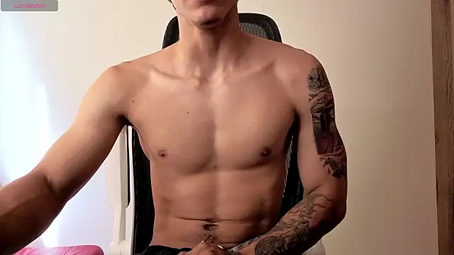 Cristopher23  online show from 10.28.25