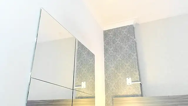 Snapshot of Mistyca chatting on 03.18.26 Mistyca online show from 03.18.26