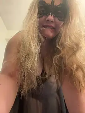 famous indian girl online show from 03.04.25