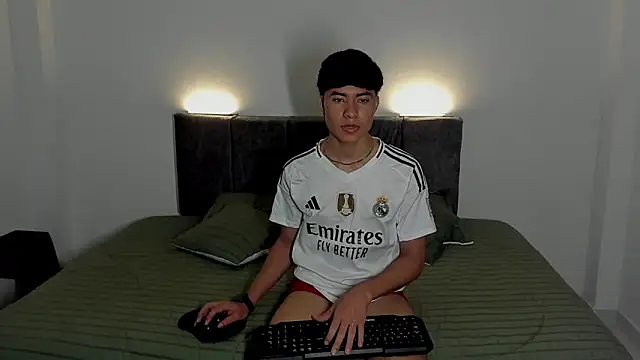 Snapshot of Mark_Lam05 chatting on 02.19.26 Mark Lam05 online show from 02.19.26