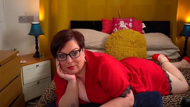 xXMiss BLK online show from 11.16.25