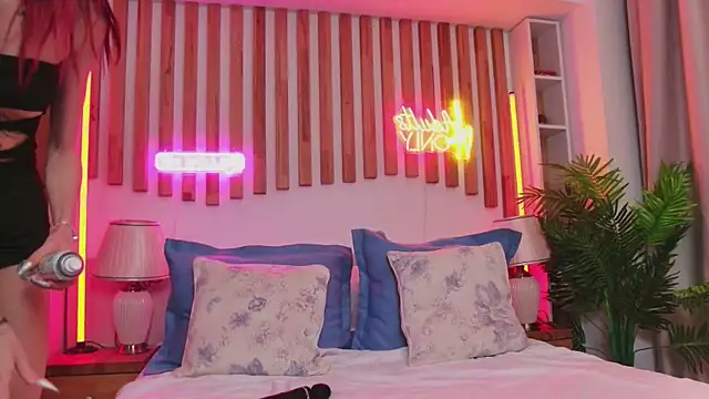 CassieFox  online show from 01.09.26