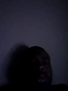 Snapshot of SLOWSTRO chatting on 03.04.25 SLOWSTRO online show from 03.04.25