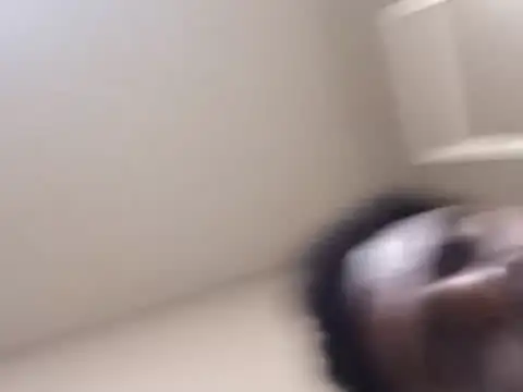 Snapshot of SLOWSTRO chatting on 10.23.25 SLOWSTRO online show from 10.23.25