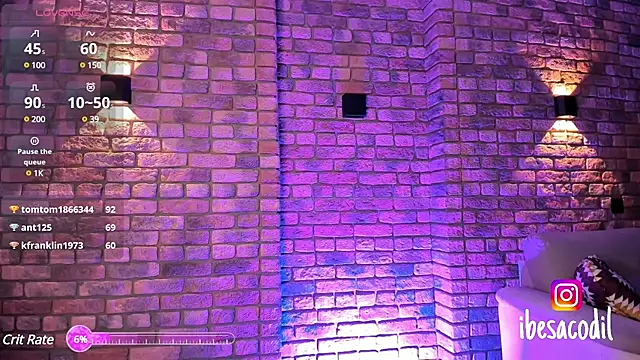 Snapshot of adriana_allien chatting on 02.18.25 adriana allien online show from 02.18.25