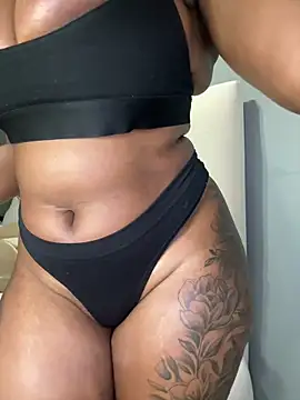 BeautyAuroa online show from 04.28.26