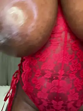 BeautyAuroa online show from 07.29.26