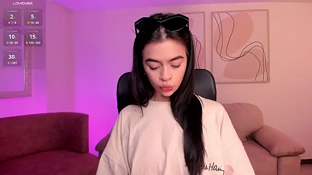 AlanaCraft online show from 10.23.25