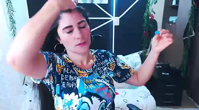 LUCY LI online show from 03.15.25