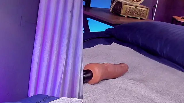 Natasha Rave  online show from 09.11.25