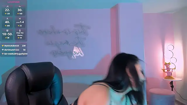 MaddisonLowe online show from 03.07.25