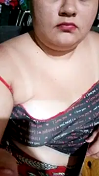 Snapshot of Kiara_Anjo22 chatting on 12.26.24 Kiara Anjo22 online show from 12.26.24