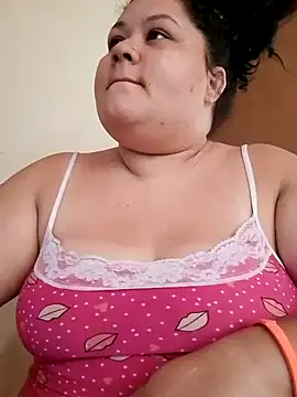 Snapshot of Kiara_Anjo22 chatting on 12.30.24 Kiara Anjo22 online show from 12.30.24